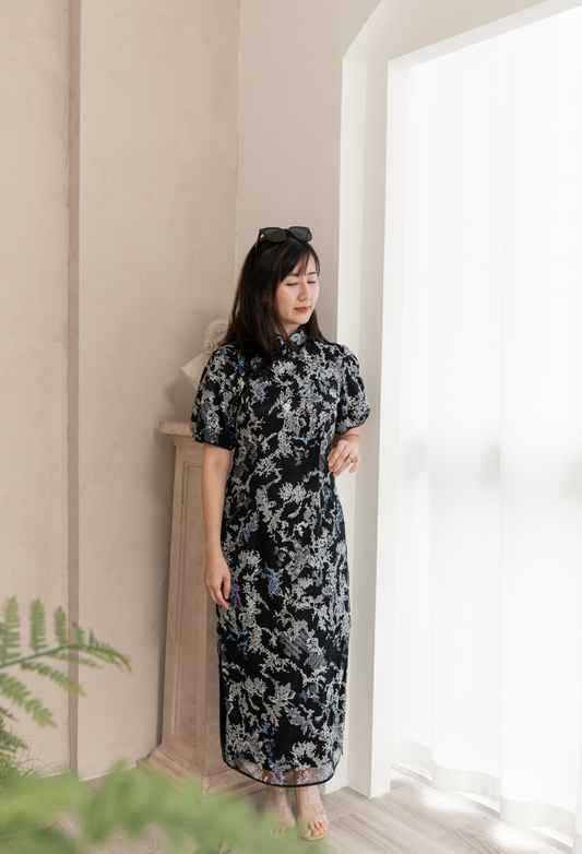 Sequinned Embellished Cheongsam