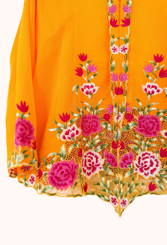 (XL) Orange Kebaya