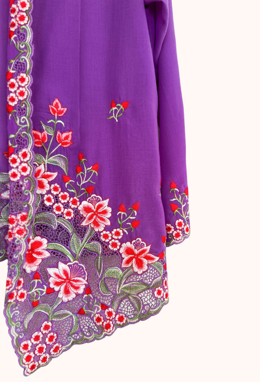 (L) Purple Kebaya