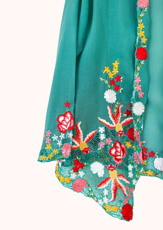 (L) Turquoise Green Kebaya