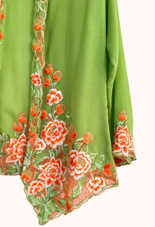 (M) Light Green Kebaya