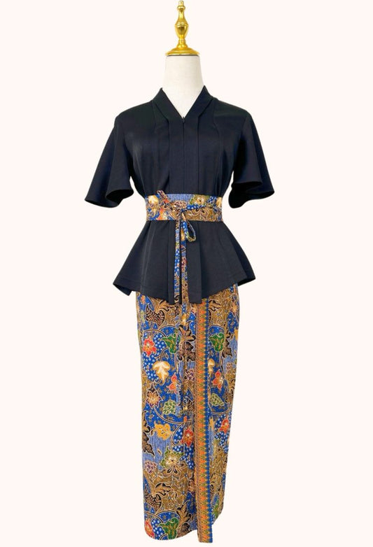 Kebaya style batik Top and Skirt