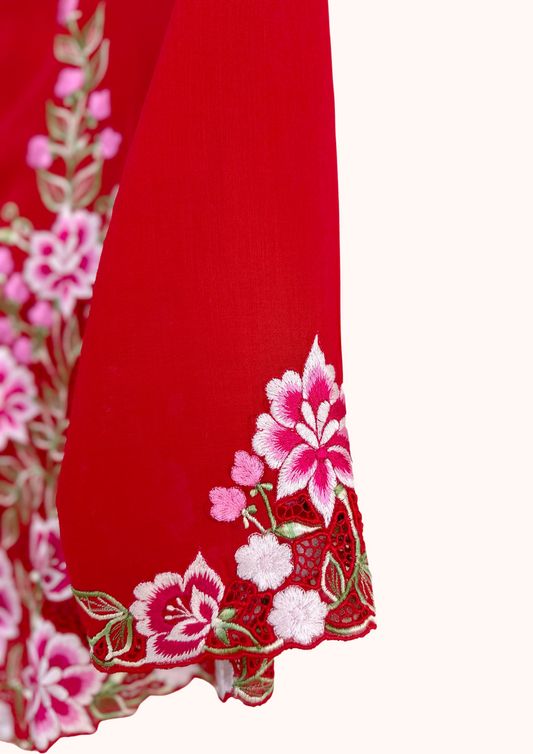 (S) Red Kebaya