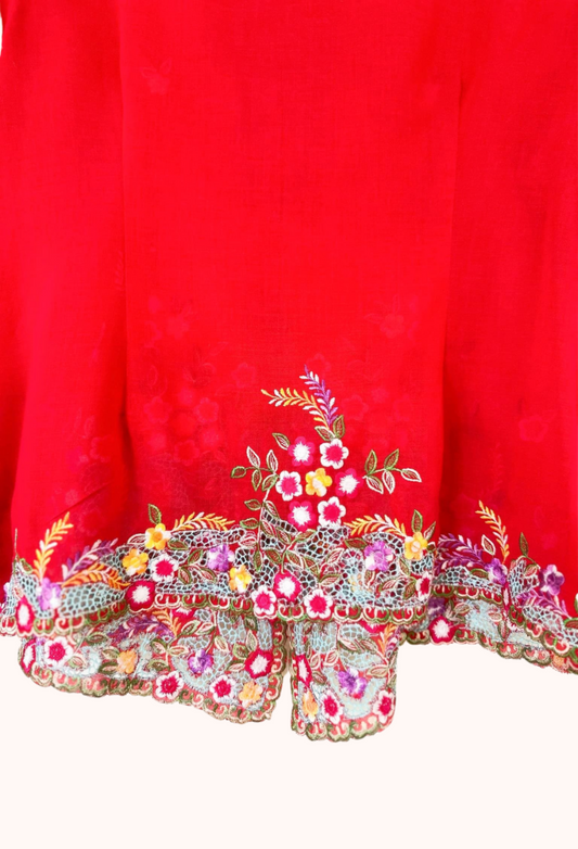 (L) Red Kebaya