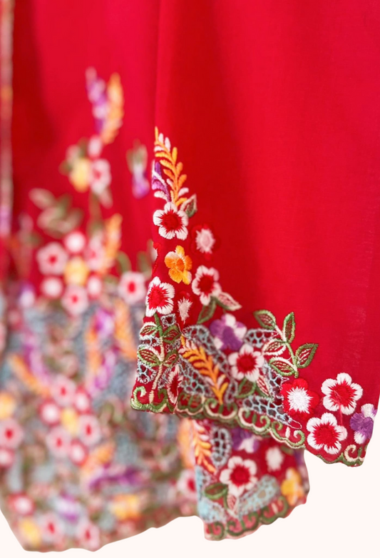 (S) Red Kebaya