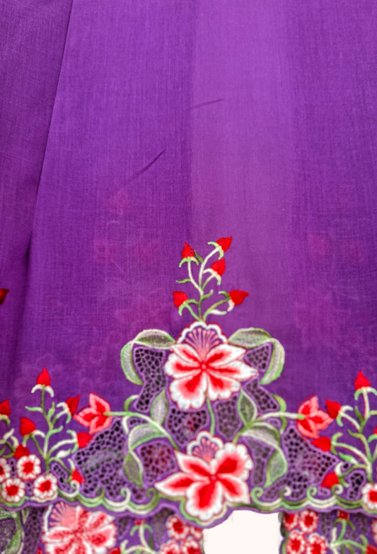 (L) Purple Kebaya