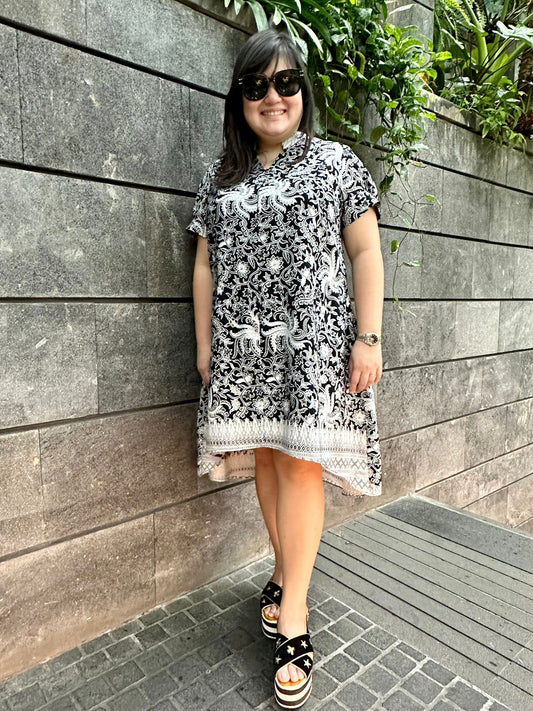 Rey Hi Lo Hem Batik Dress with Mandarin Collar Plus Size