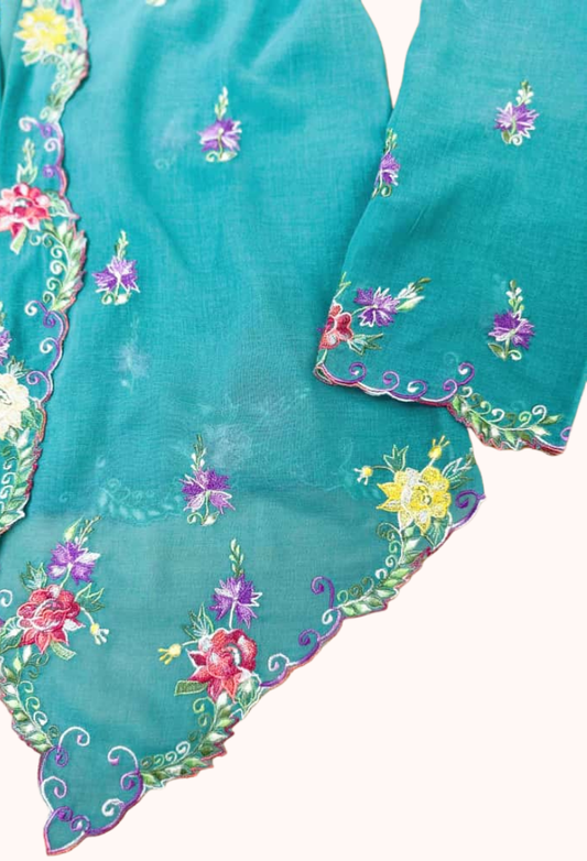 (L) Turquoise Green Kebaya