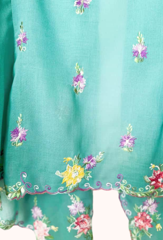 (L) Turquoise Green Kebaya