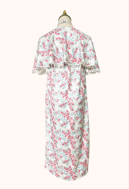 Halter Neck Cheongsam with Cape