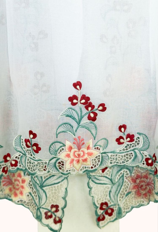 (S) White Kebaya