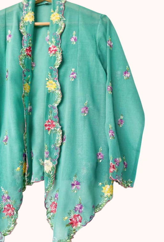 (L) Turquoise Green Kebaya
