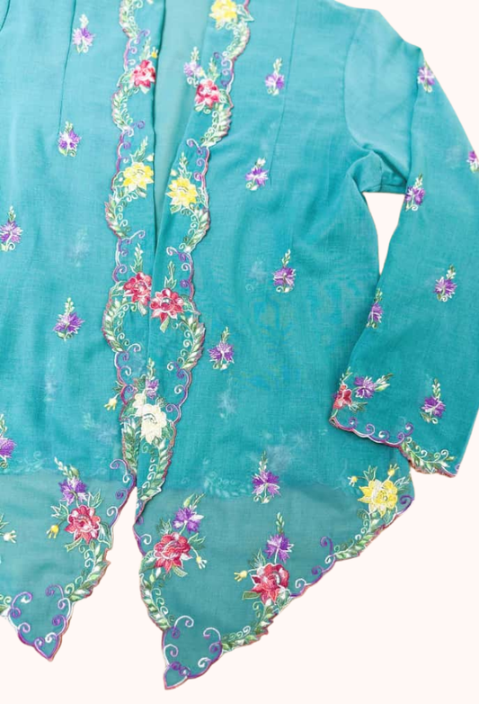 (L) Turquoise Green Kebaya