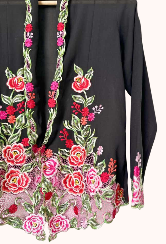 (XS) Black Kebaya