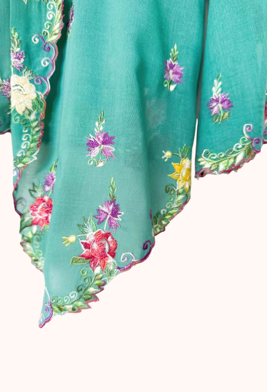 (L) Turquoise Green Kebaya