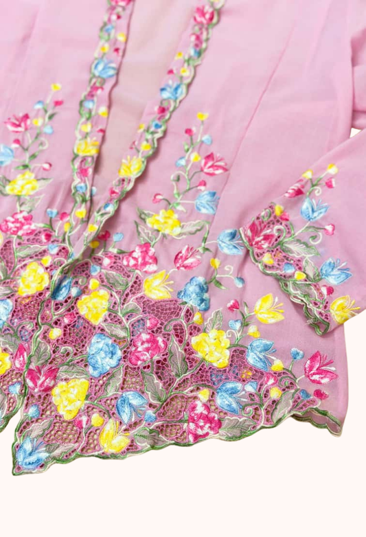 (L) Pink Kebaya