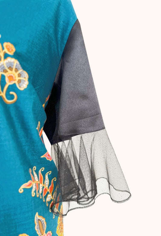 Tulle Sleeved Batik Dress